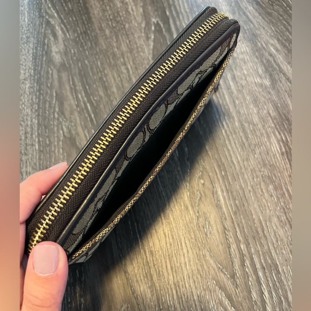Coach Brown and Tan Wallet - Picture 3 of 10